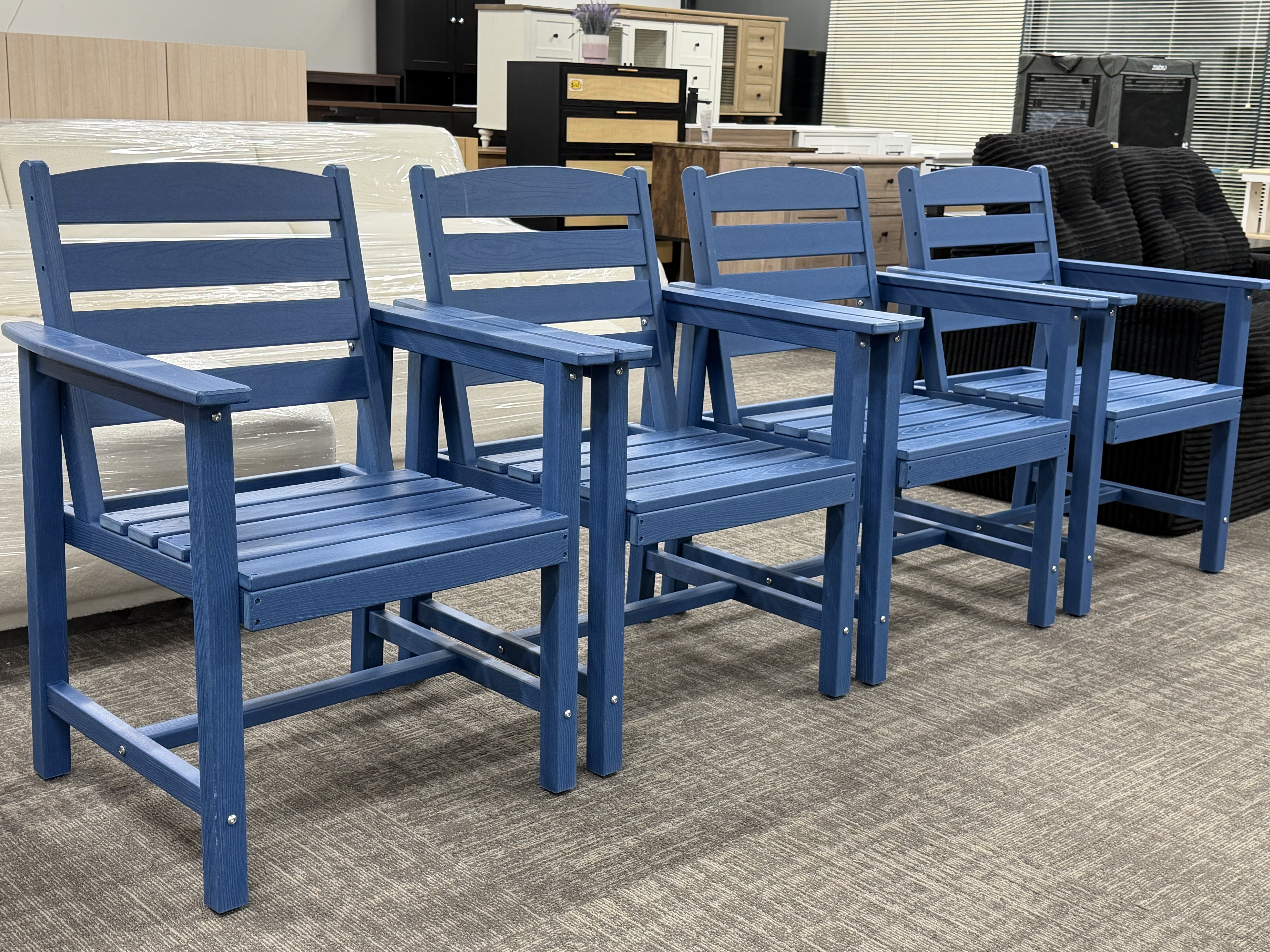 Set of 4 Blue HDPE Outdoor Counter Height Chairs – view 2