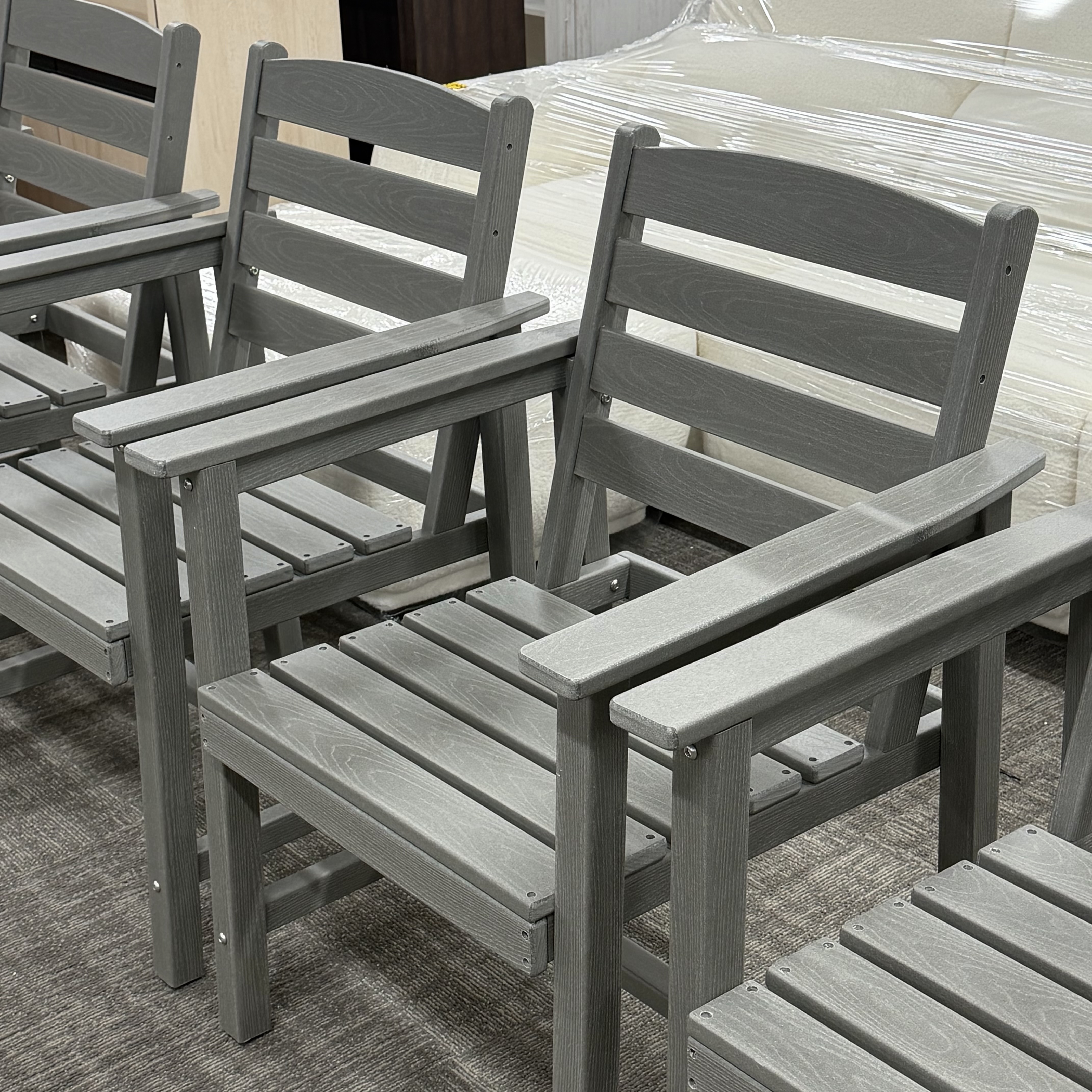 Set of 4 Gray HDPE Outdoor Counter Height Chairs – view 3